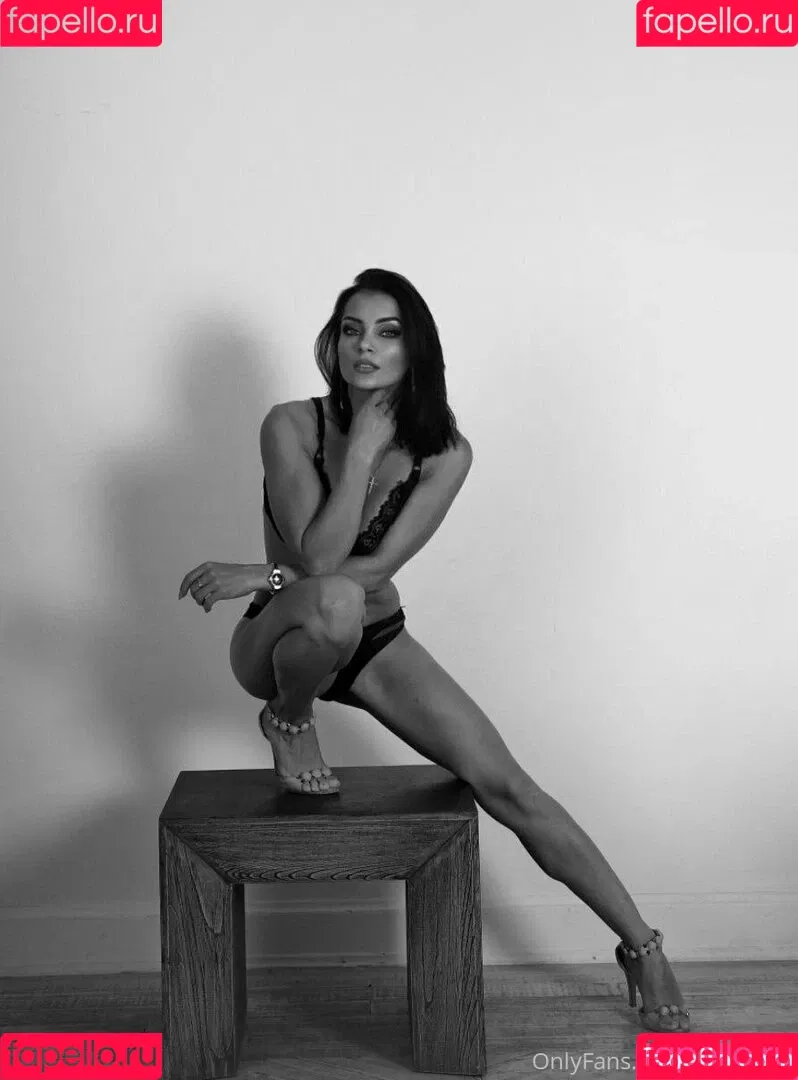 phoenixy Onlyfans Photo Gallery 