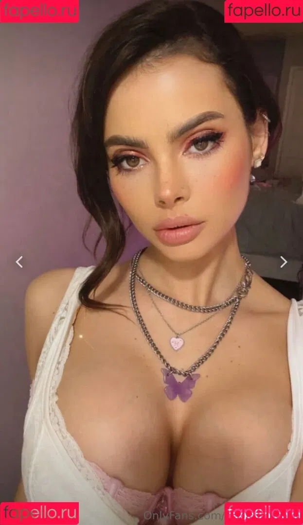 Katie Bell Onlyfans Photo Gallery 