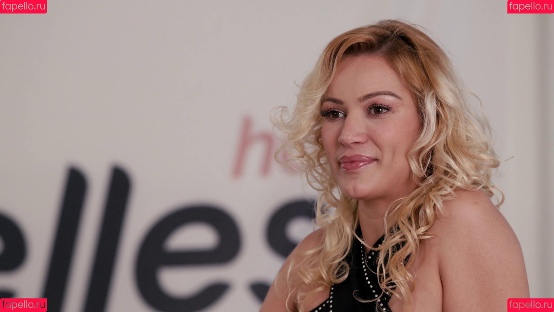 Katie Bell Onlyfans Photo Gallery 