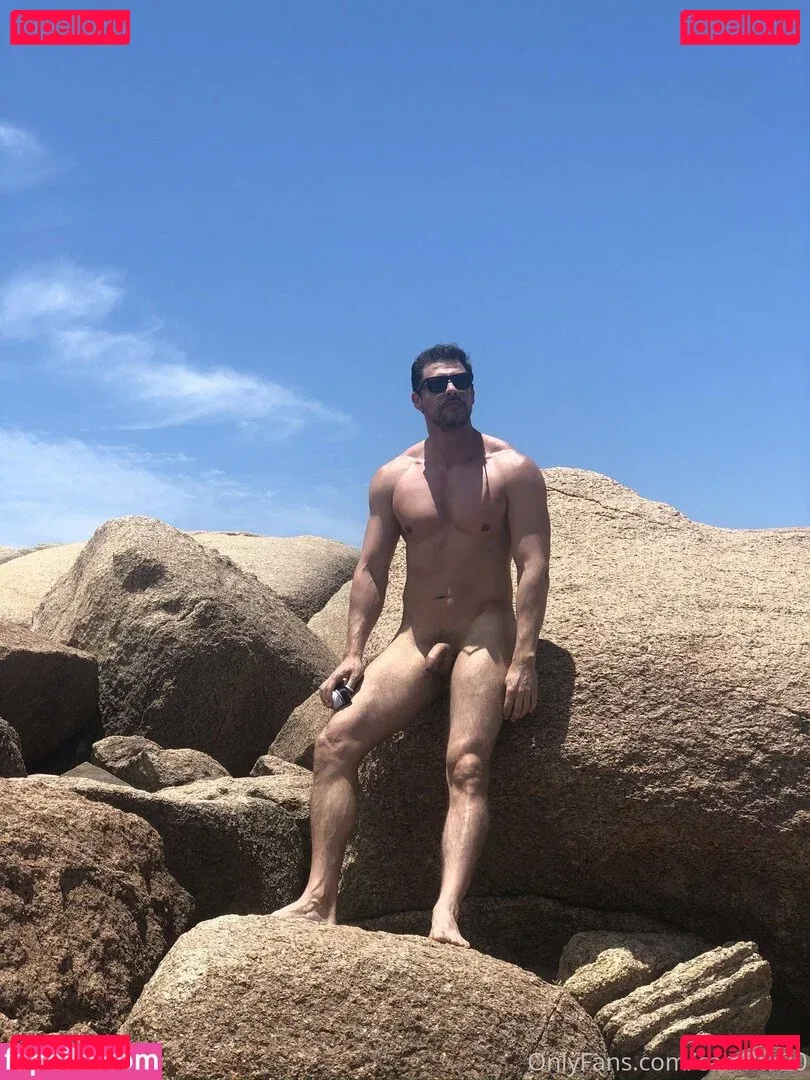 kyle_fox Onlyfans Photo Gallery 