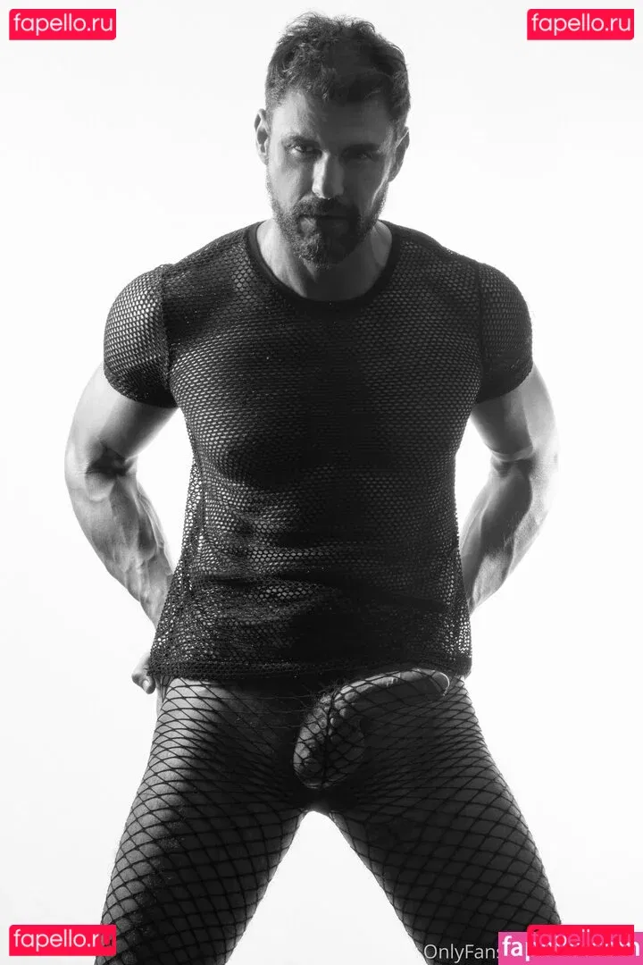 kyle_fox Onlyfans Photo Gallery 