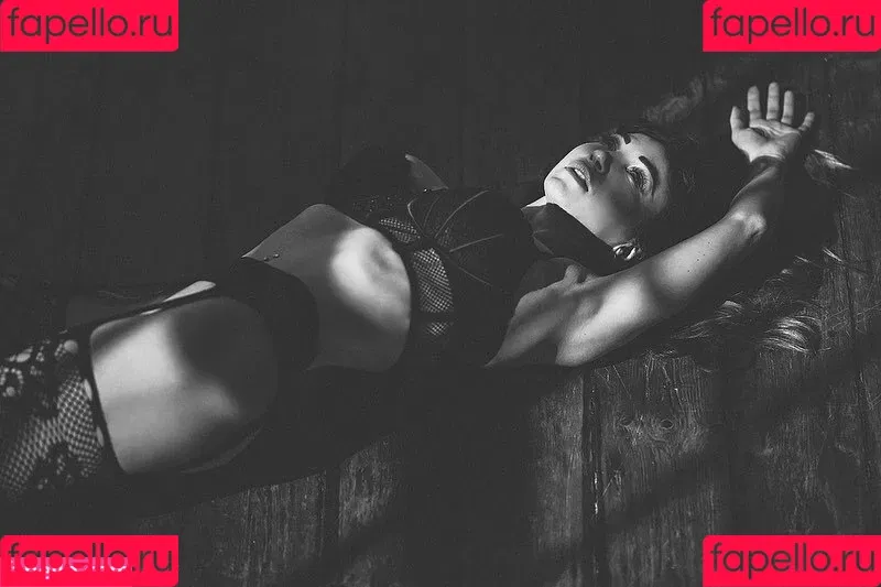 Eva Evk Onlyfans Photo Gallery 