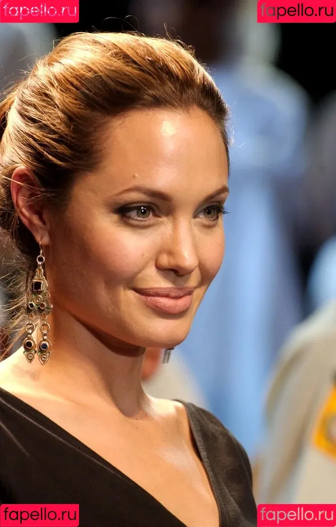 Angelina Jolie Onlyfans Photo Gallery 