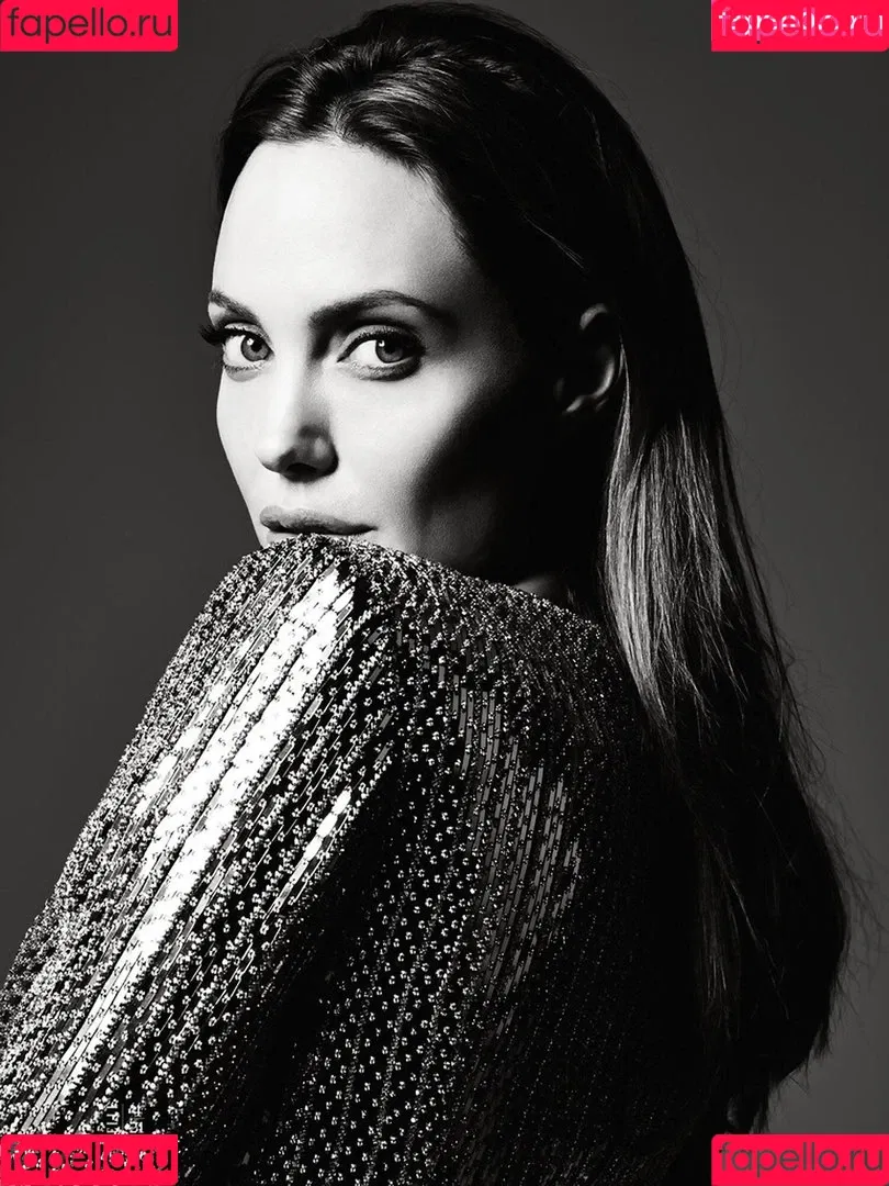 Angelina Jolie Onlyfans Photo Gallery 
