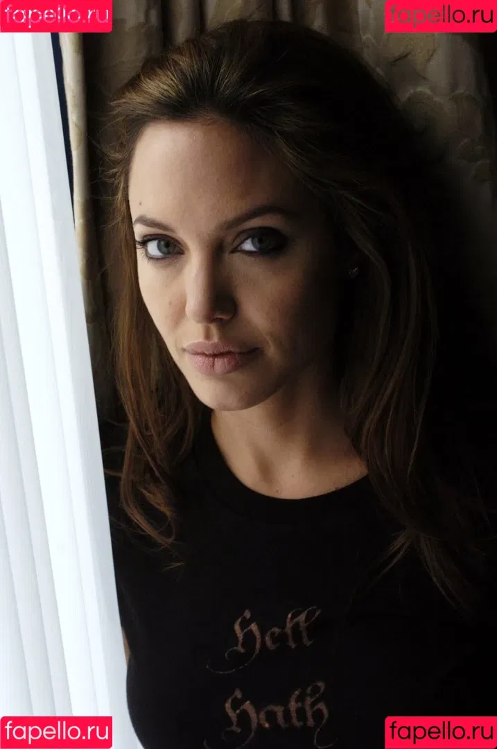Angelina Jolie Onlyfans Photo Gallery 