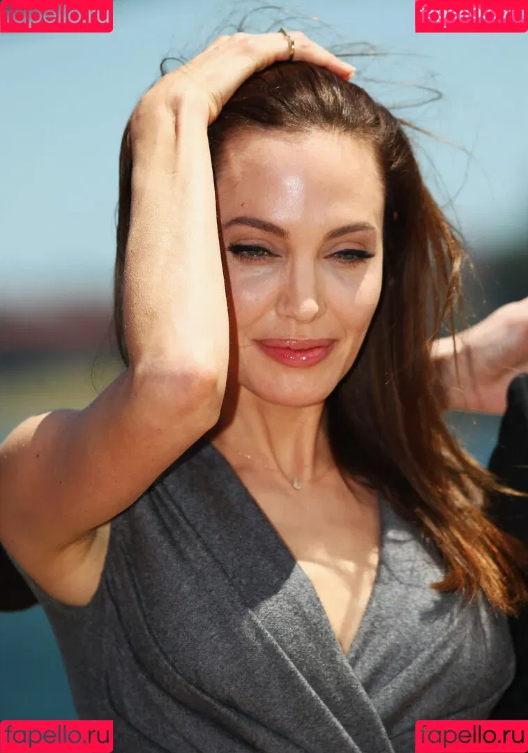 Angelina Jolie Onlyfans Photo Gallery 
