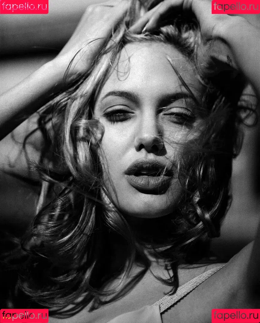 Angelina Jolie Onlyfans Photo Gallery 