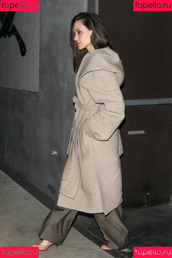 Angelina Jolie Onlyfans Photo Gallery 
