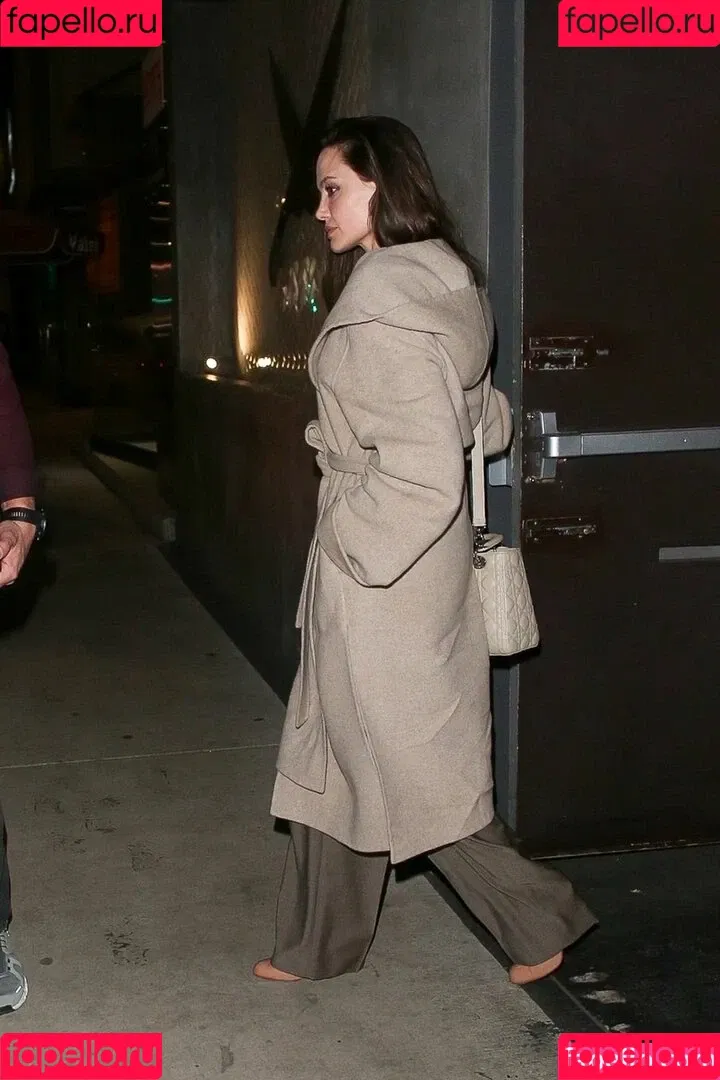 Angelina Jolie Onlyfans Photo Gallery 