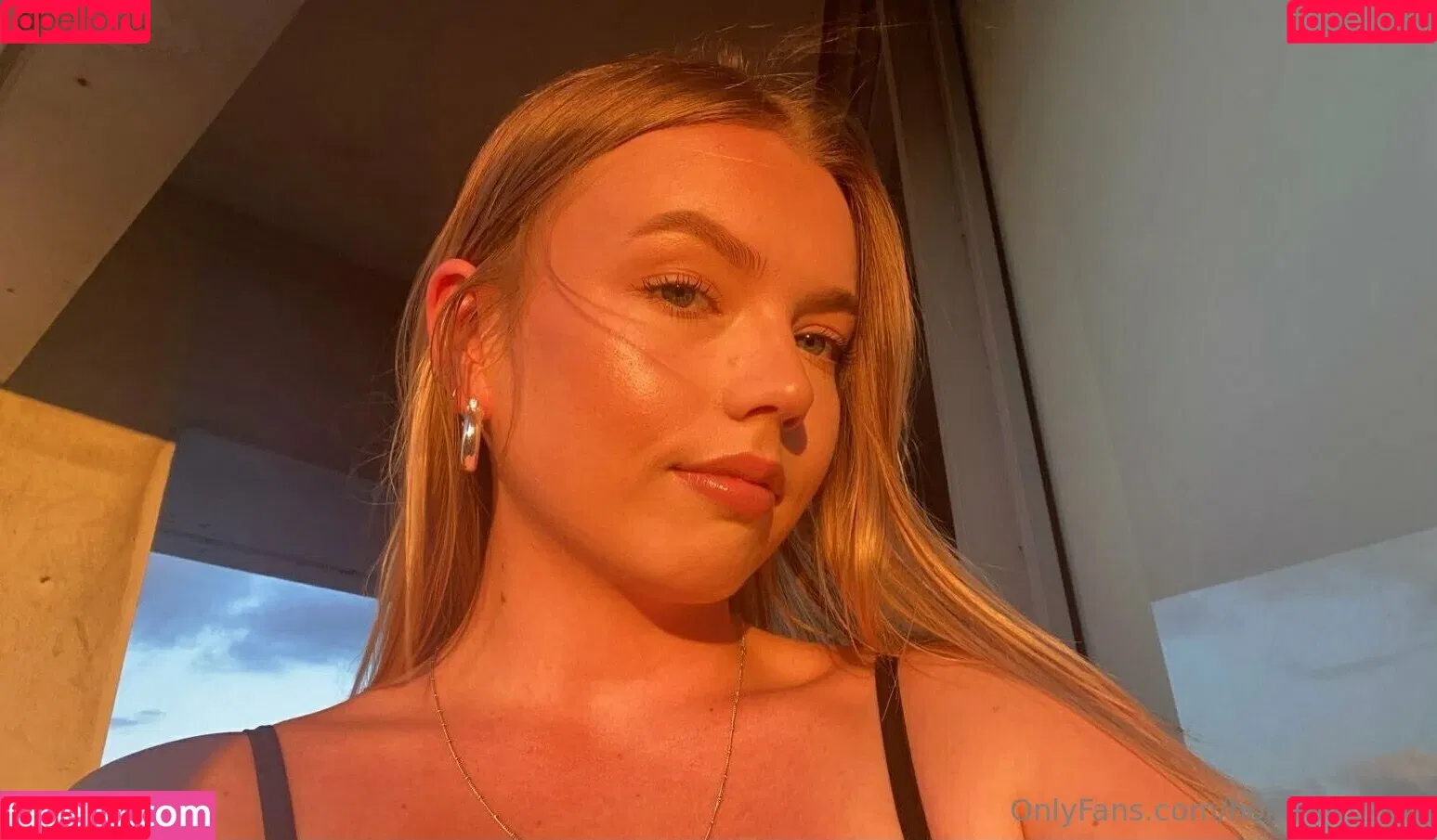 holliesworldd Onlyfans Photo Gallery 