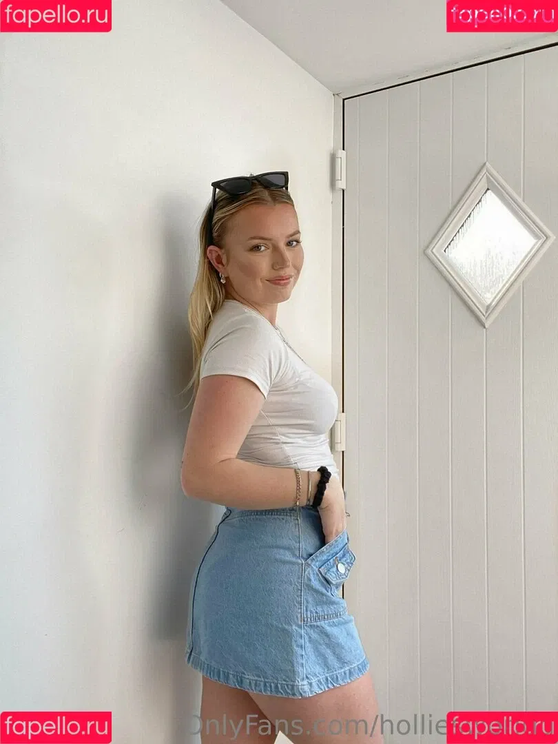 holliesworldd Onlyfans Photo Gallery 