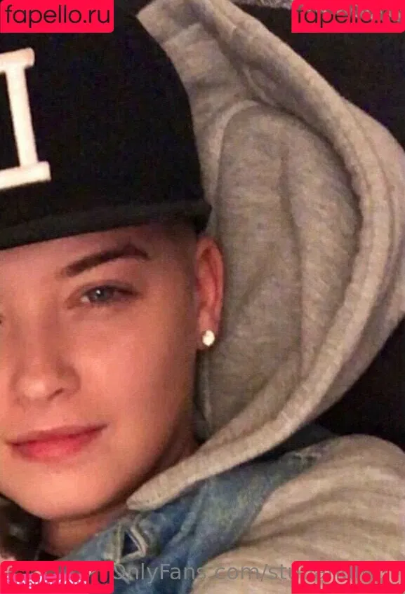 reallesbiansx Onlyfans Photo Gallery 
