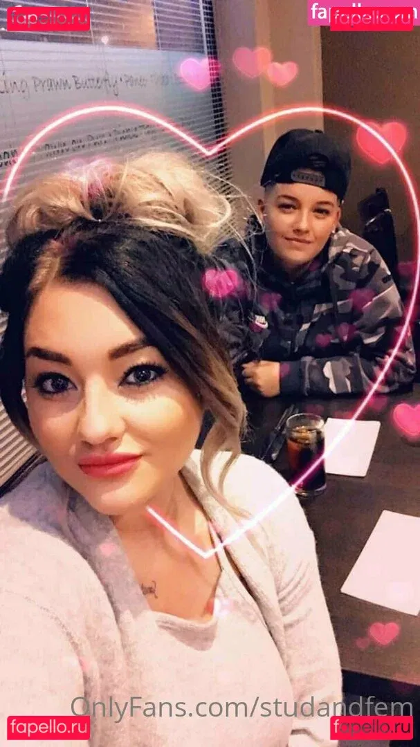 reallesbiansx Onlyfans Photo Gallery 