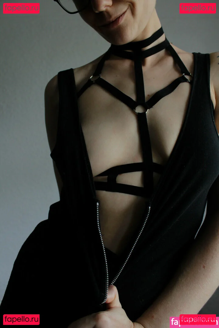 stretchykitten Onlyfans Photo Gallery 