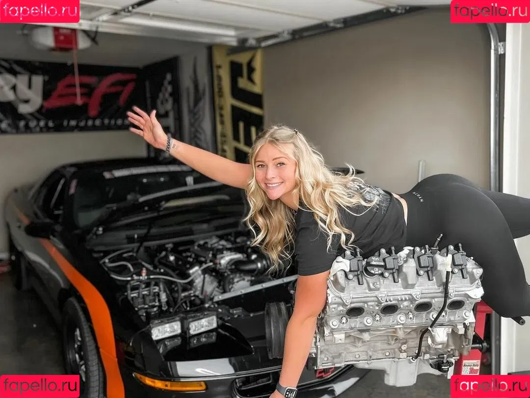 Britney Automotive Onlyfans Photo Gallery 