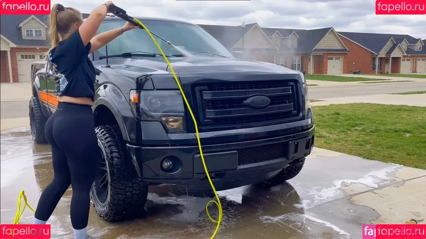 Britney Automotive Onlyfans Photo Gallery 