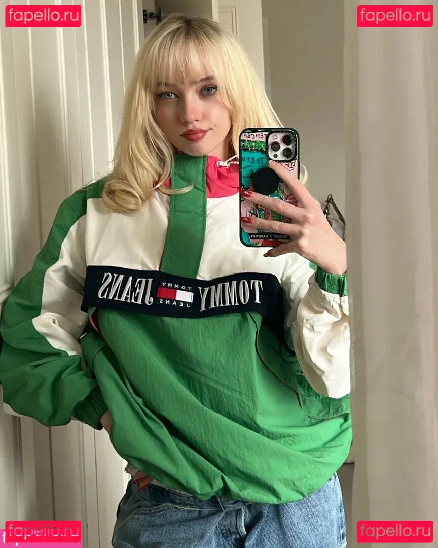 lilli.clark Onlyfans Photo Gallery 