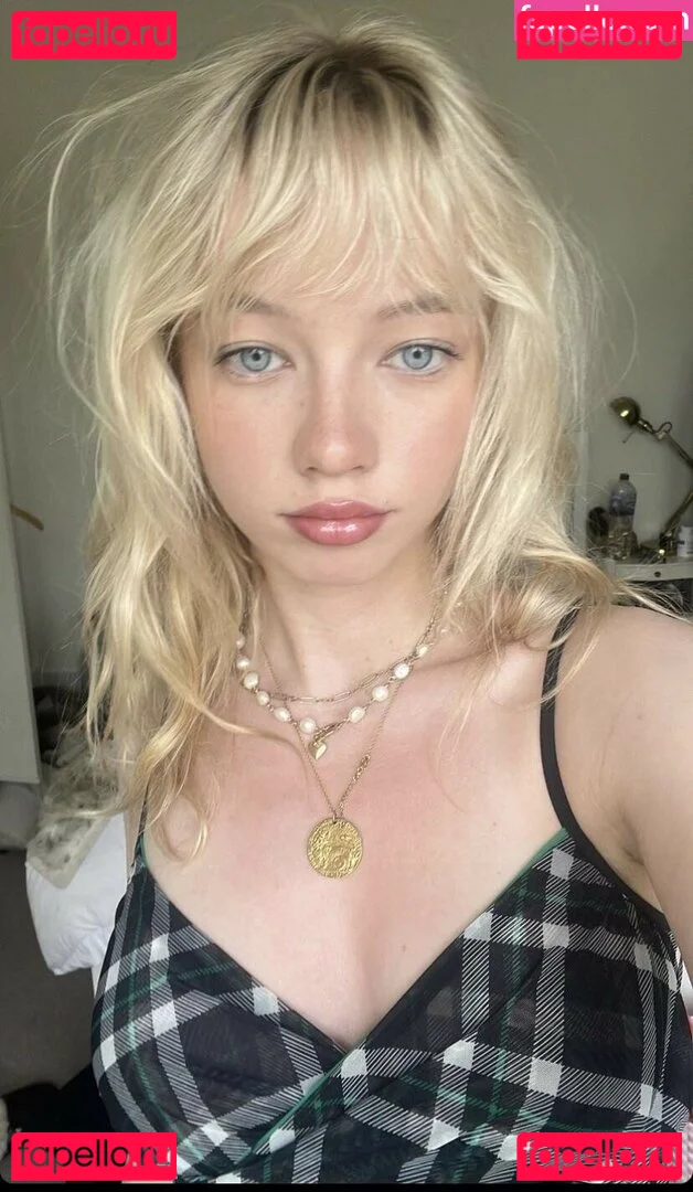 lilli.clark Onlyfans Photo Gallery 