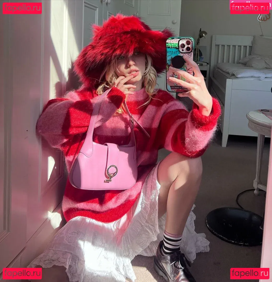 lilli.clark Onlyfans Photo Gallery 