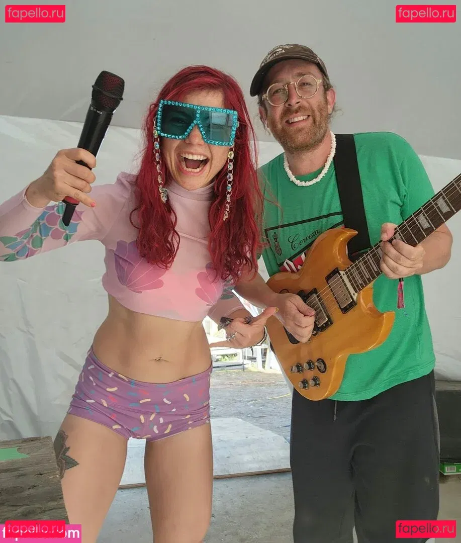 Thugshells Onlyfans Photo Gallery 