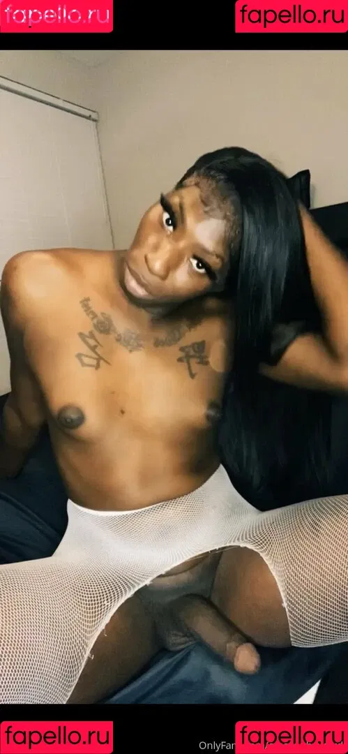 amazonbaycardi Onlyfans Photo Gallery 
