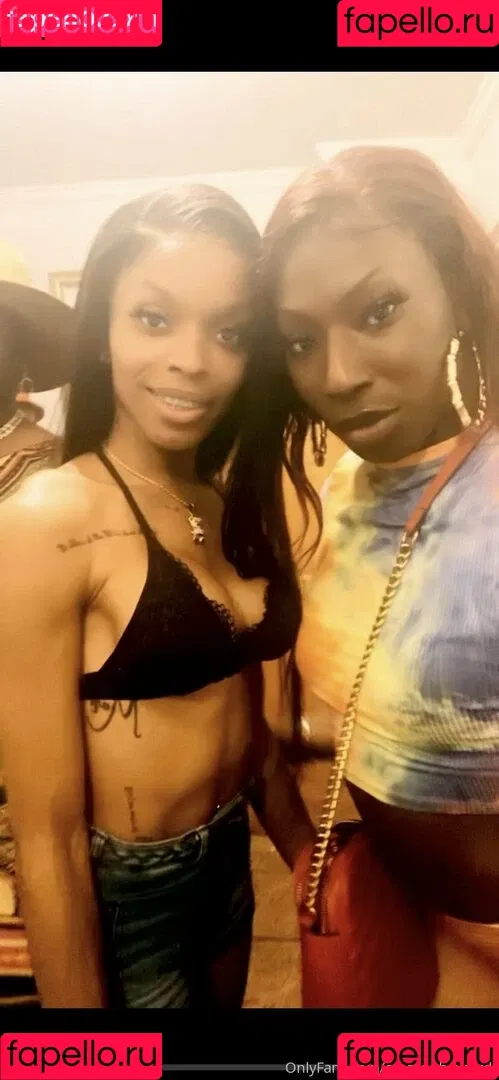 amazonbaycardi Onlyfans Photo Gallery 
