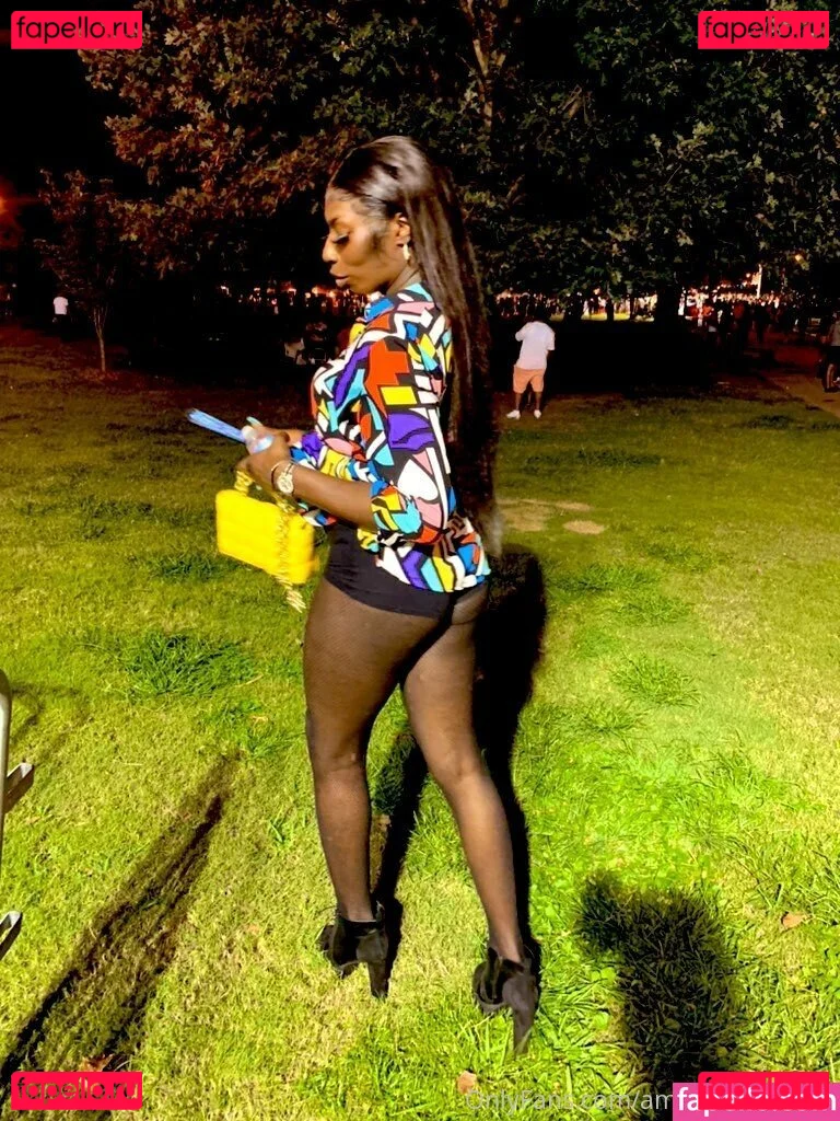 amazonbaycardi Onlyfans Photo Gallery 