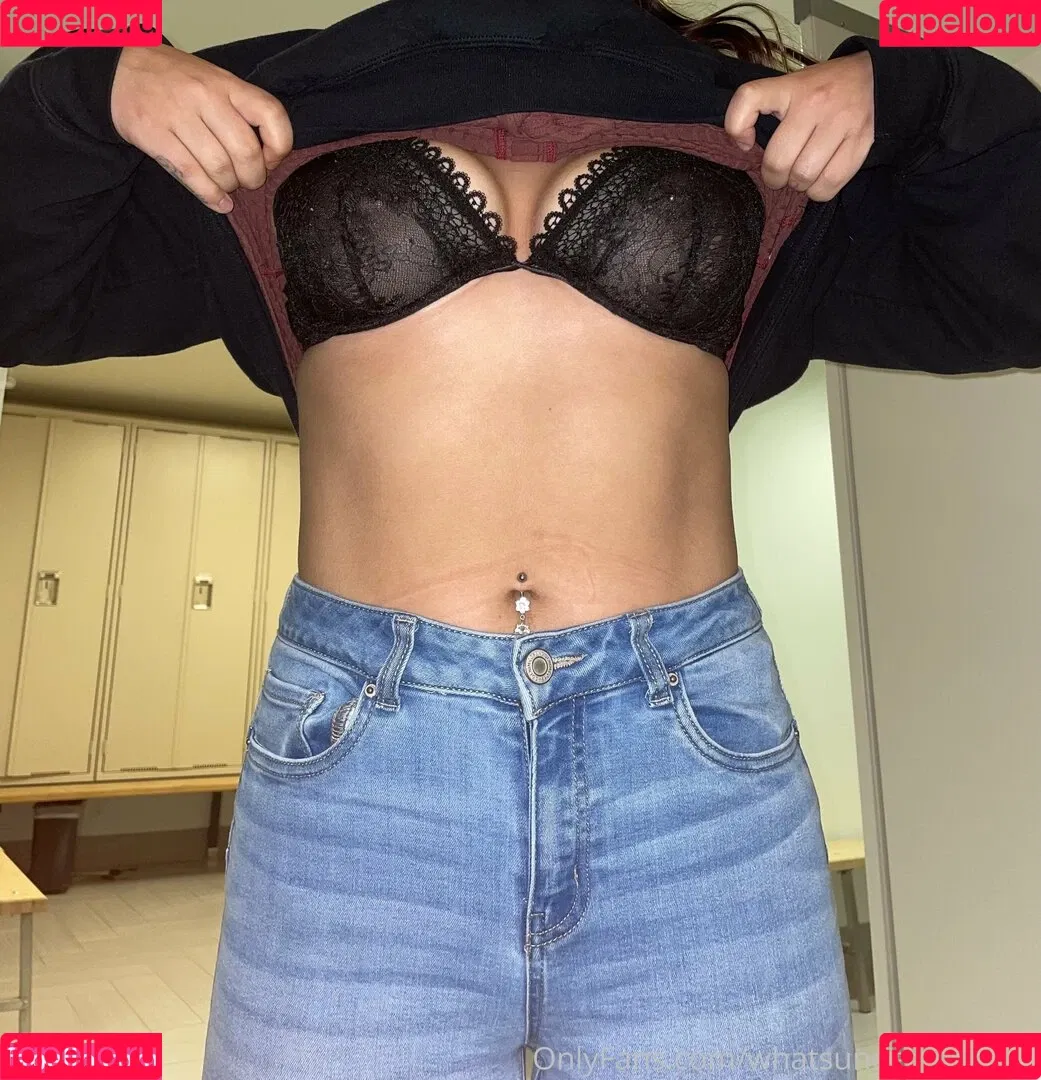 whatsunderneath69 Onlyfans Photo Gallery 