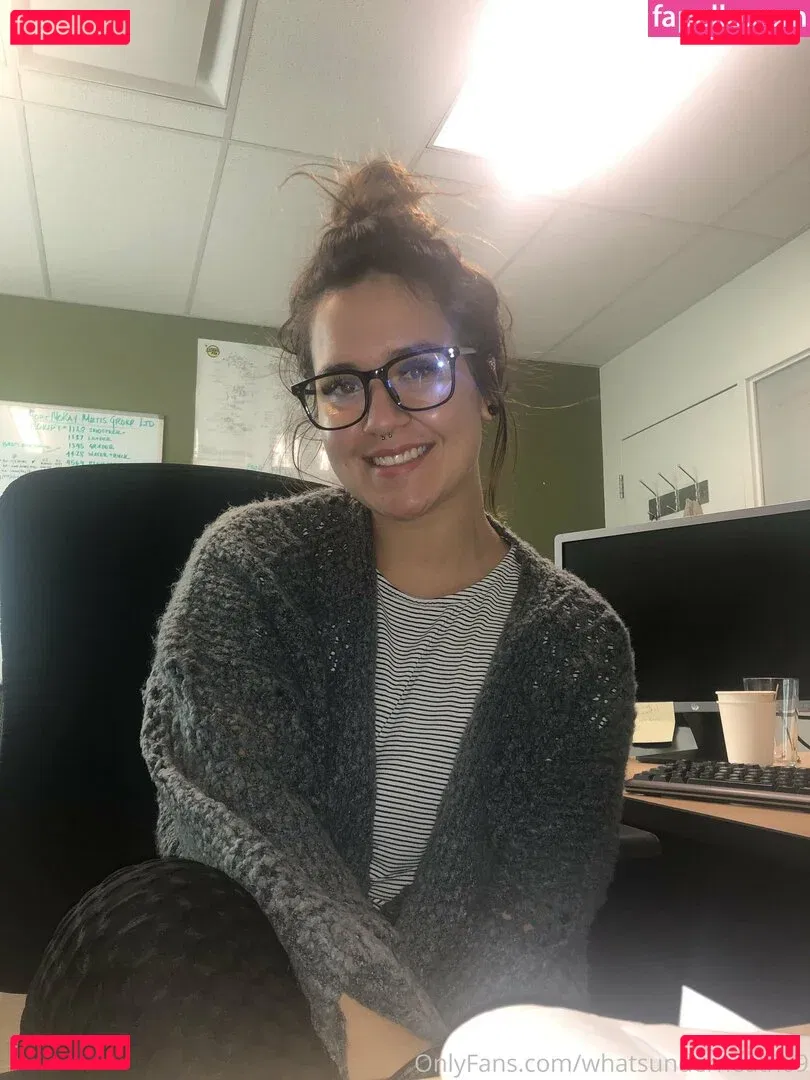 whatsunderneath69 Onlyfans Photo Gallery 