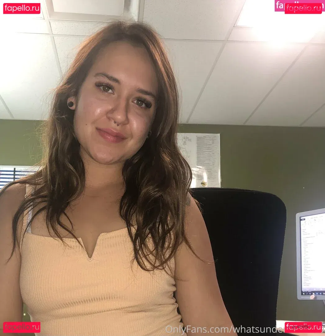 whatsunderneath69 Onlyfans Photo Gallery 