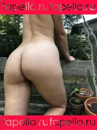 Noseymosie Onlyfans Photo Gallery 