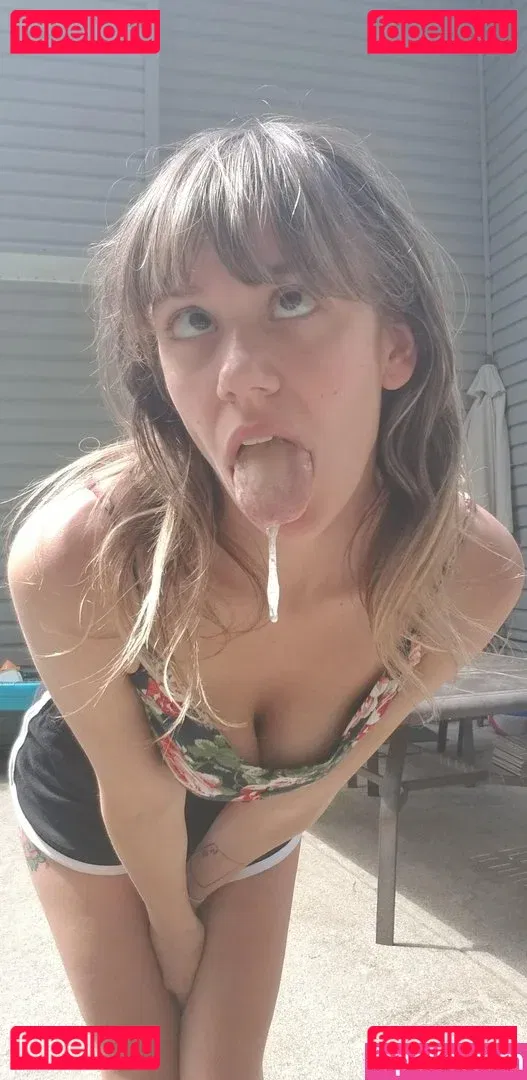 Yanderekamii Onlyfans Photo Gallery 