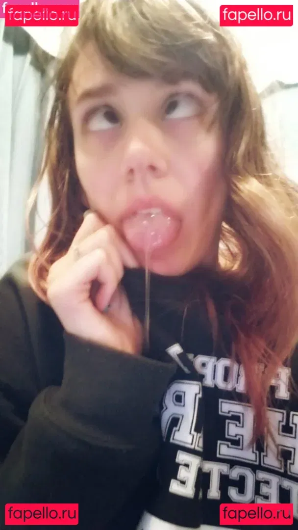 Yanderekamii Onlyfans Photo Gallery 