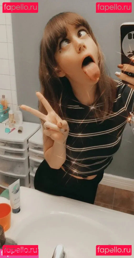 Yanderekamii Onlyfans Photo Gallery 