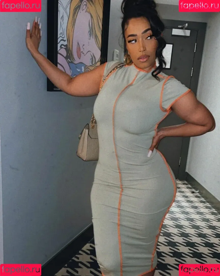 Robyn Banks Onlyfans Photo Gallery 