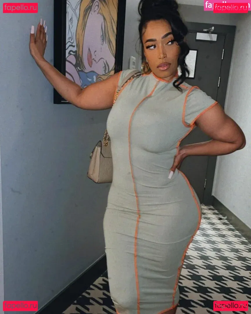 Robyn Banks Onlyfans Photo Gallery 