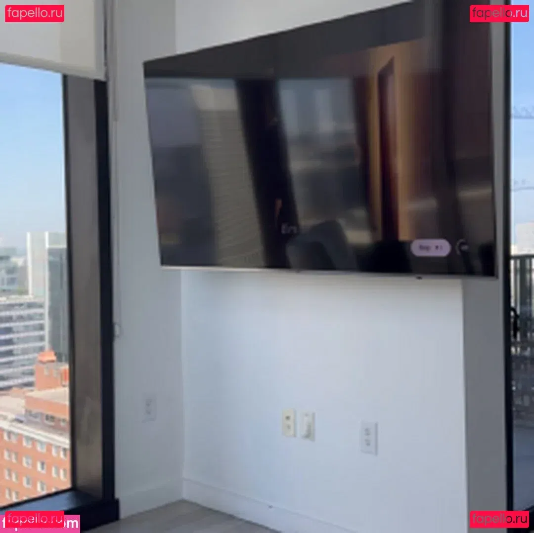 Robyn Banks Onlyfans Photo Gallery 