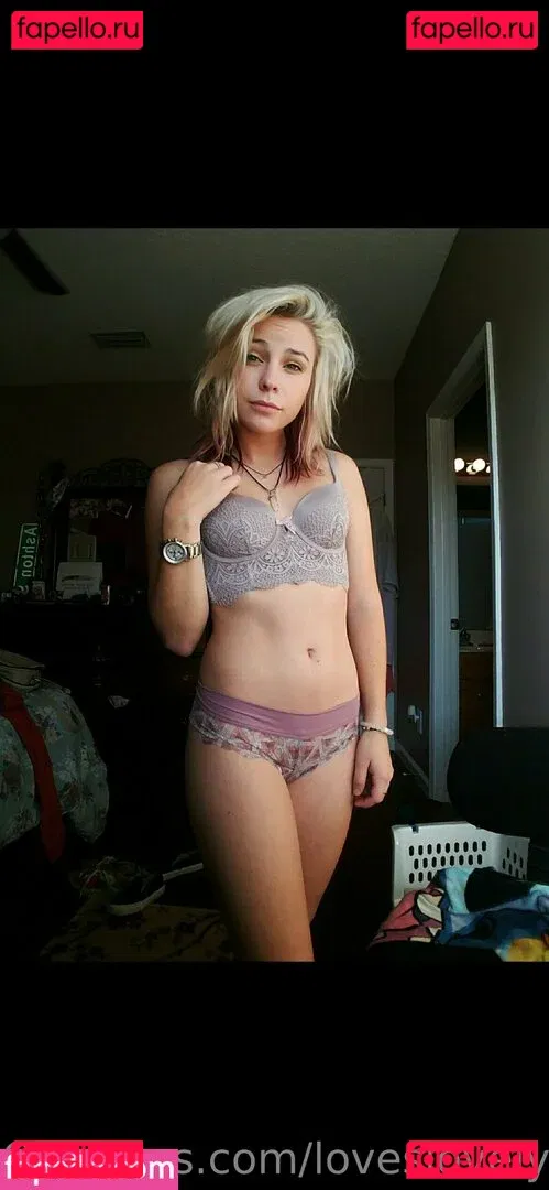 loveslovely Onlyfans Photo Gallery 