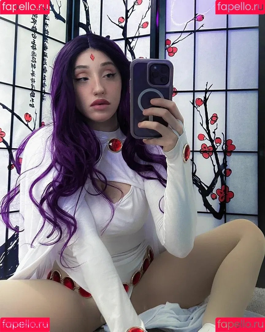 starisstarving Onlyfans Photo Gallery 