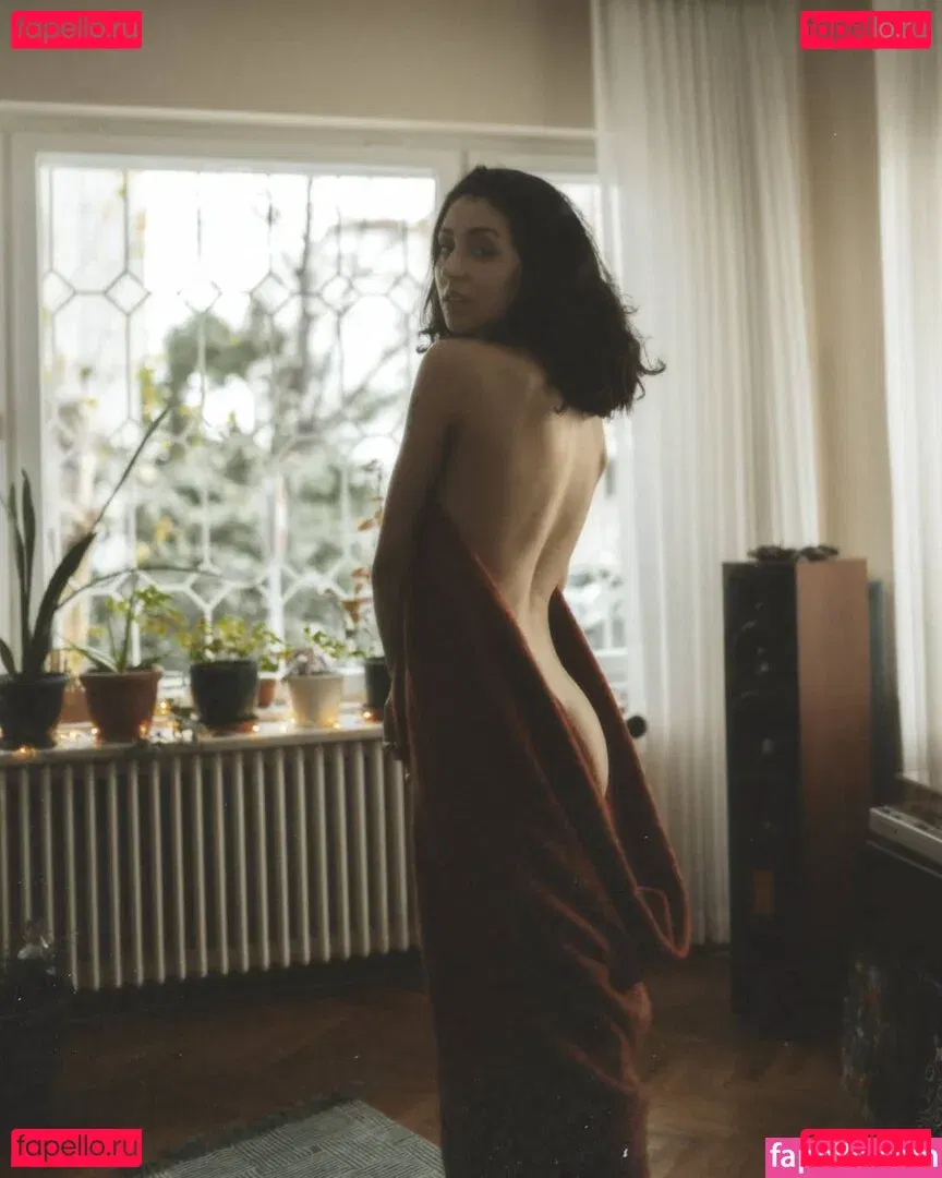 _naissance Onlyfans Photo Gallery 