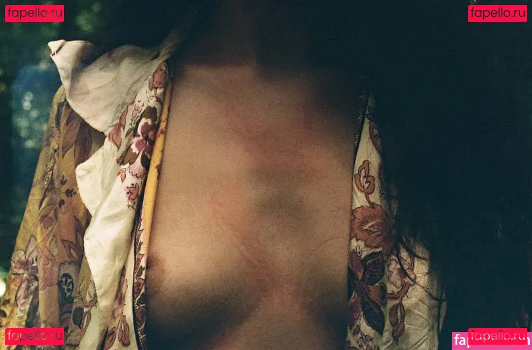 _naissance Onlyfans Photo Gallery 