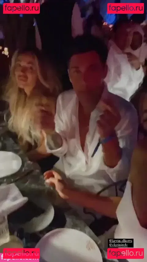 Shirin Olivia Onlyfans Photo Gallery 