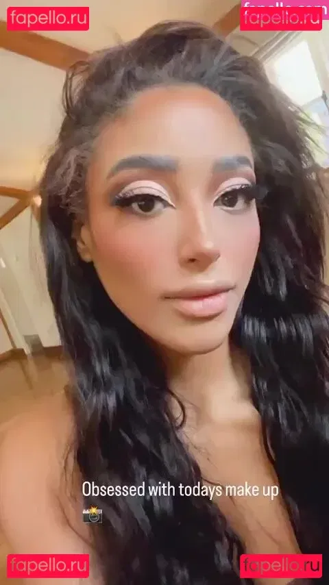 Shirin Olivia Onlyfans Photo Gallery 