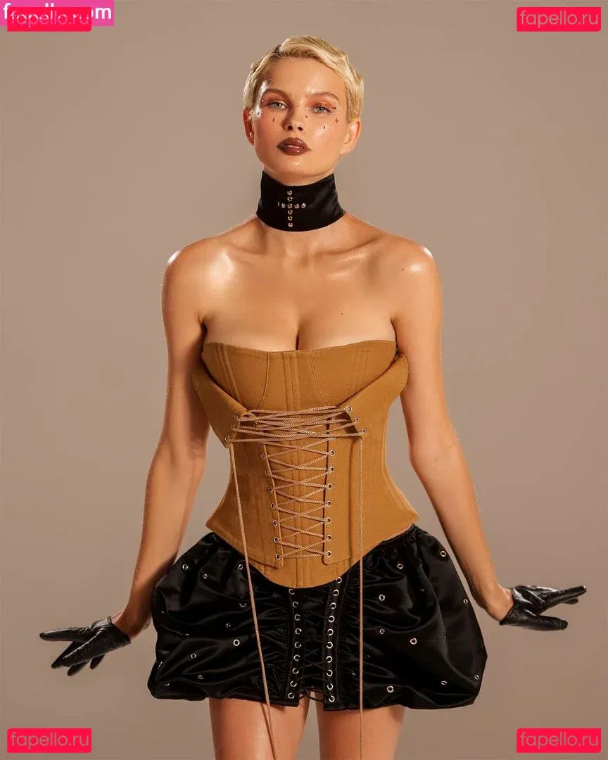 Julia Logacheva Onlyfans Photo Gallery 