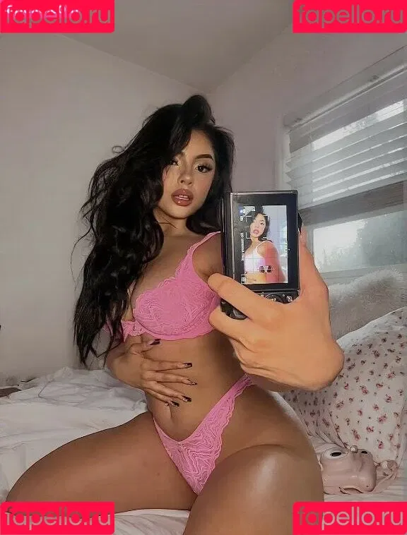 Evelyn Ortiz Onlyfans Photo Gallery 