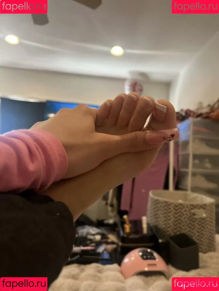 Evelyn Ortiz Onlyfans Photo Gallery 