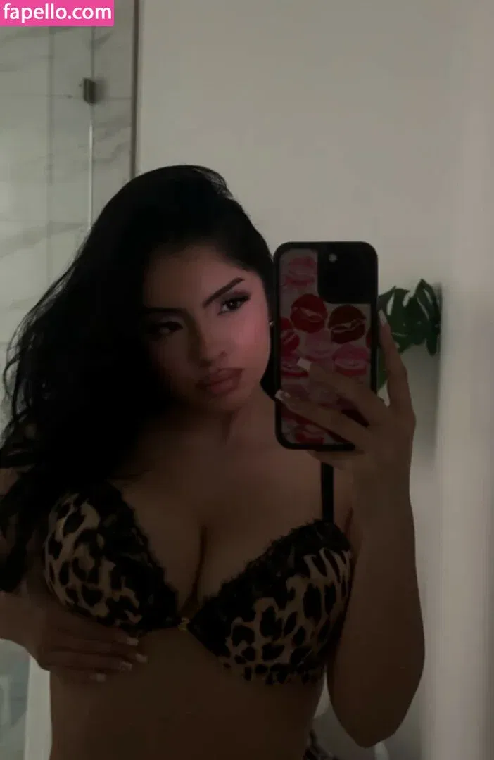 Evelyn Ortiz Onlyfans Photo Gallery 