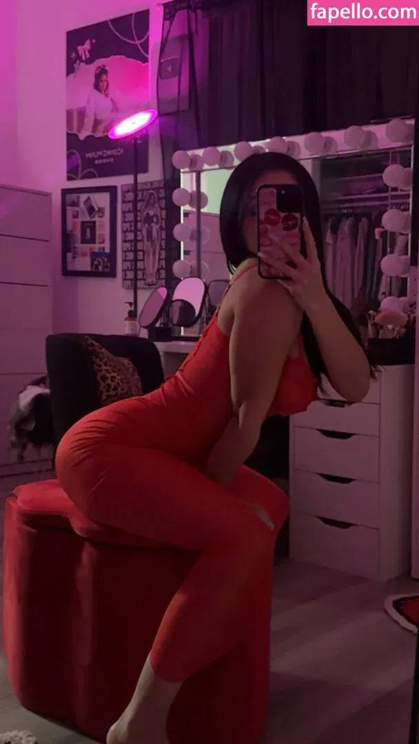 Evelyn Ortiz Onlyfans Photo Gallery 