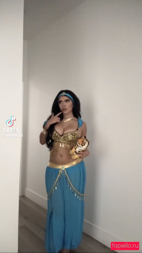 Evelyn Ortiz Onlyfans Photo Gallery 