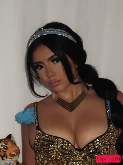 Evelyn Ortiz Onlyfans Photo Gallery 